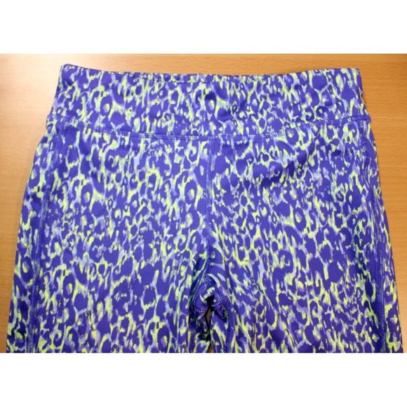Girls Old Navy Active Go-Dry Cropped Capri Leggings XL 14 Purple Leopard Print - Picture 2 of 6